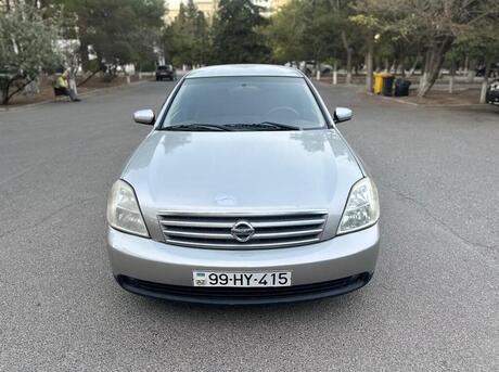 Nissan Teana 2004
