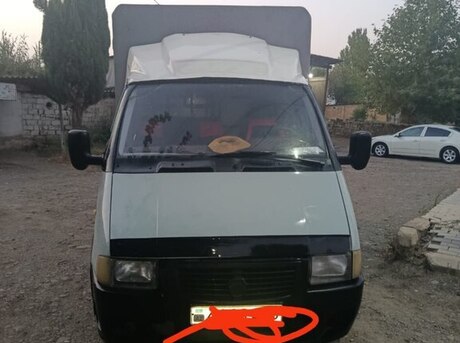 GAZ 2757 2000