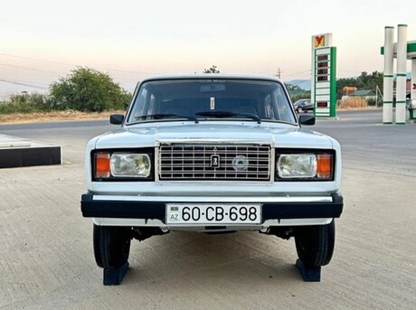LADA (VAZ) 2107 2011