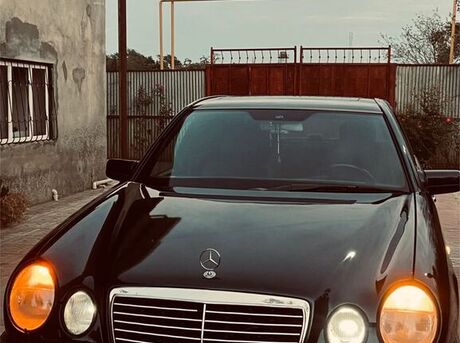 Mercedes E 280 1996