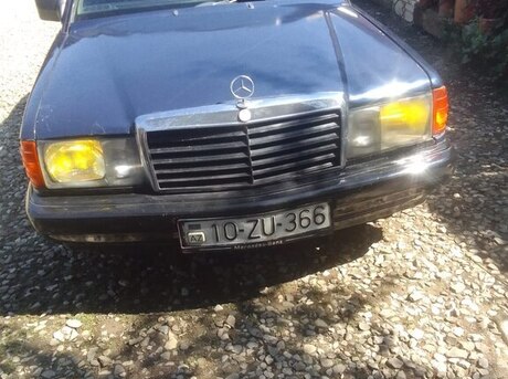Mercedes 190 1988