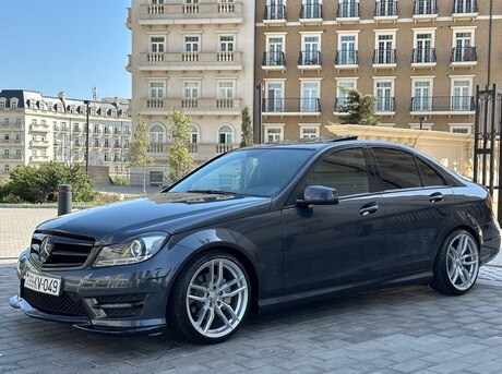 Mercedes C 250 2013