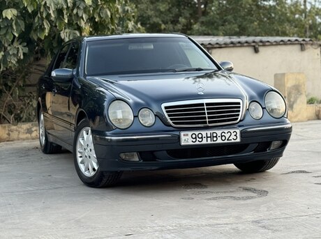 Mercedes E 240 2000