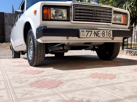 LADA (VAZ) 2107 2010
