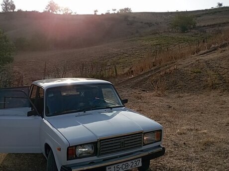 LADA (VAZ) 2107 2003