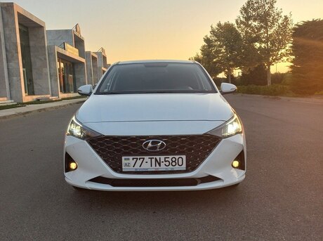 Hyundai Accent 2021
