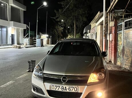 Opel Astra 2005