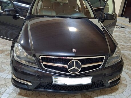 Mercedes C 250 2011