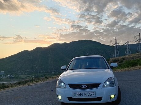 LADA (VAZ) Priora 2013