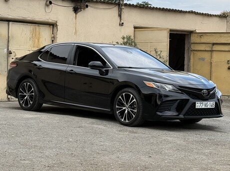 Toyota Camry 2018