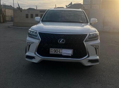 Lexus LX 570 2011