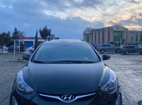 Hyundai Elantra 2015