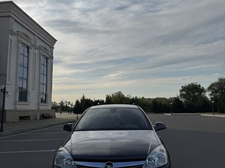 Opel Astra 2009