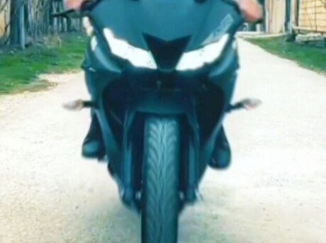 Yamaha R15 V4 2023