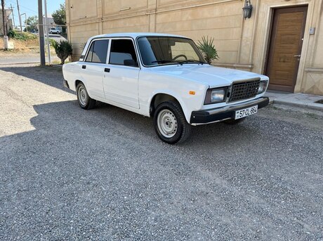 LADA (VAZ) 2107 2005