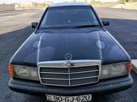 Mercedes 190 1989