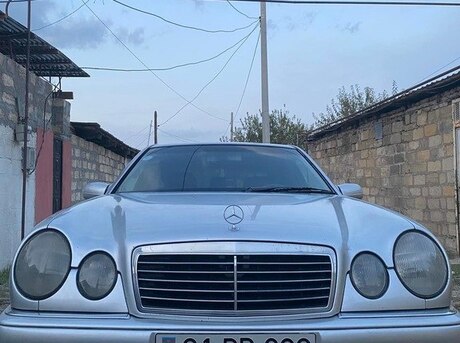 Mercedes E 320 1998