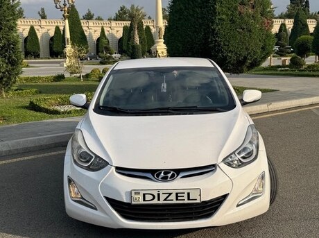 Hyundai Avante 2013
