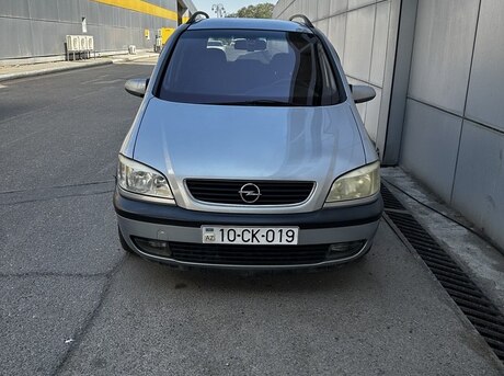 Opel Zafira 2001