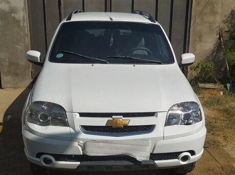 Chevrolet Niva 2013