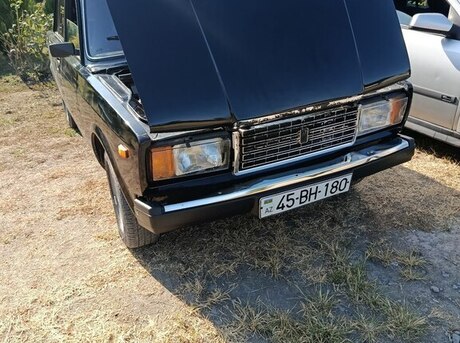 LADA (VAZ) 2107 2010