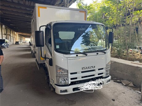 Isuzu  2024