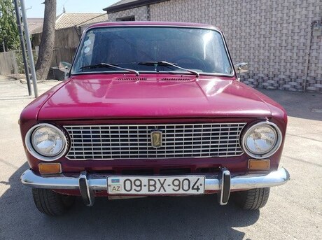 LADA (VAZ) 21011 1975