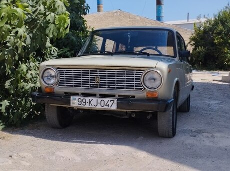 LADA (VAZ) 2102 1985