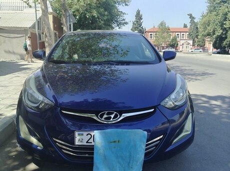 Hyundai Elantra 2015