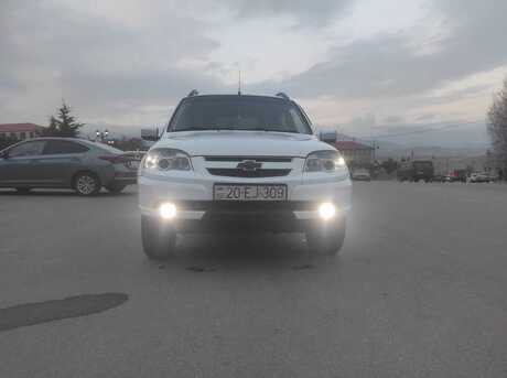 Chevrolet Niva 2015