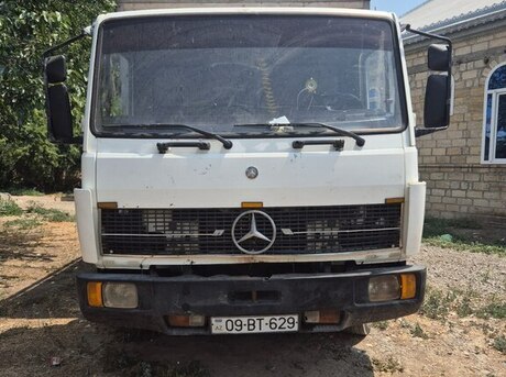 Mercedes Atego 814