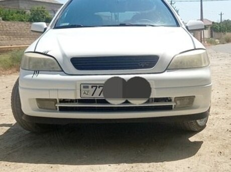 Opel Astra 2005
