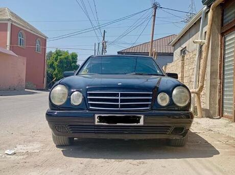 Mercedes E 220 1995