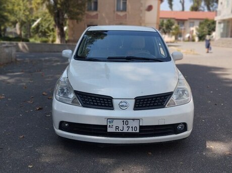 Nissan Tiida 2006
