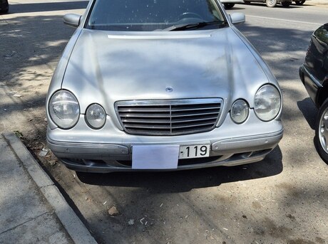 Mercedes E 200 1999