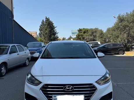 Hyundai Accent 2021