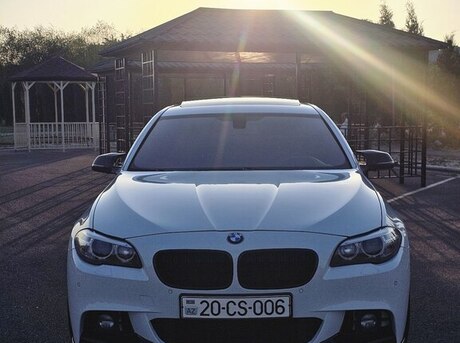 BMW 528