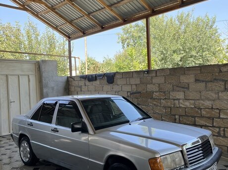Mercedes 190 1993