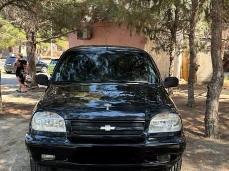Chevrolet Niva 2008