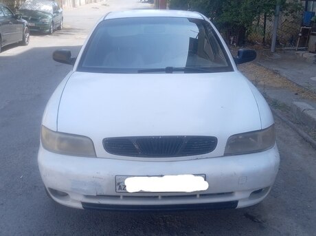 Daewoo Nubira 1999
