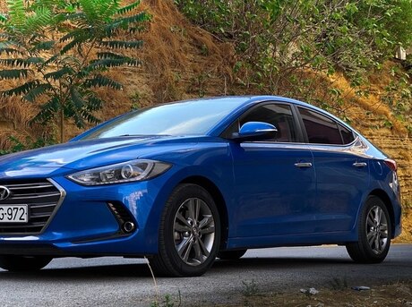 Hyundai Avante 2015