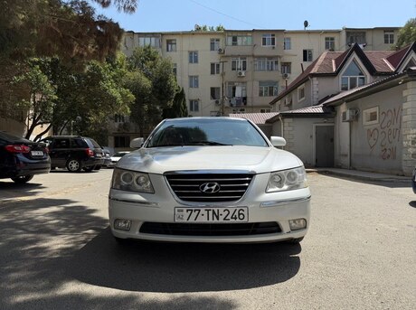 Hyundai Sonata 2009