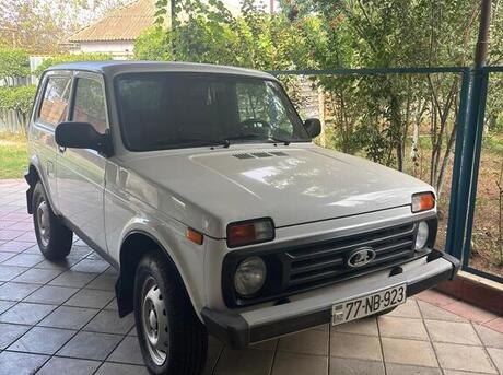 LADA (VAZ) Niva 2014
