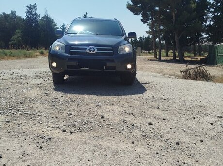 Toyota RAV4 2009