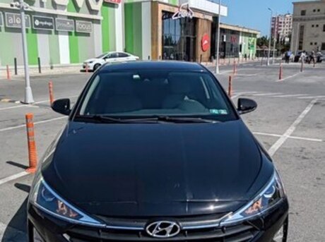 Hyundai Elantra 2019