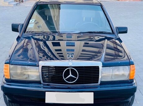 Mercedes 190 1990
