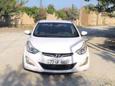 Hyundai Avante 2015