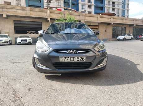 Hyundai Accent 2012