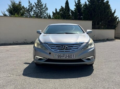 Hyundai Sonata 2013