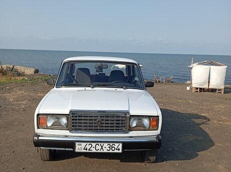 LADA (VAZ) 2107 2005